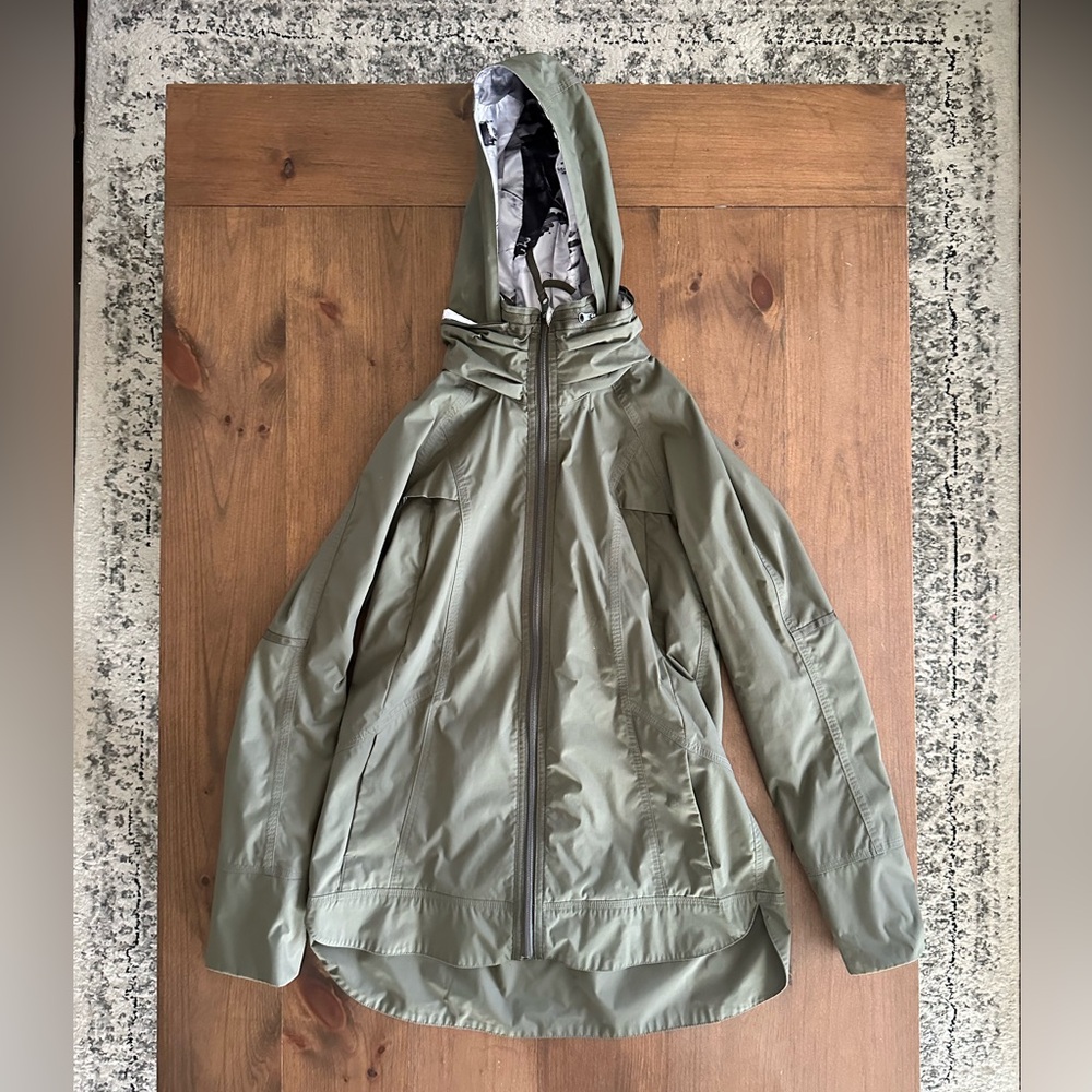 Lululemon rain jacket